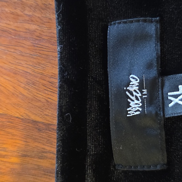 Black Velvet Open Front Blazer - Picture 2 of 3